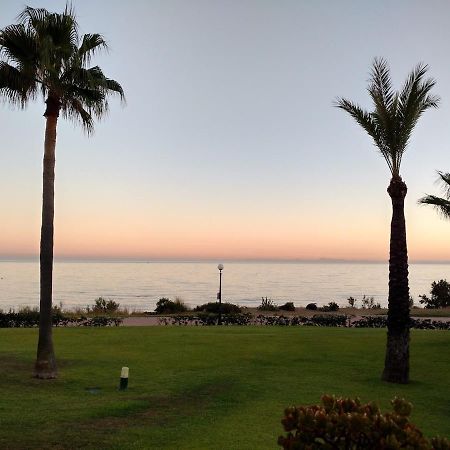 Luxury Three Bedroom Apartment At Estepona Eksteriør bilde