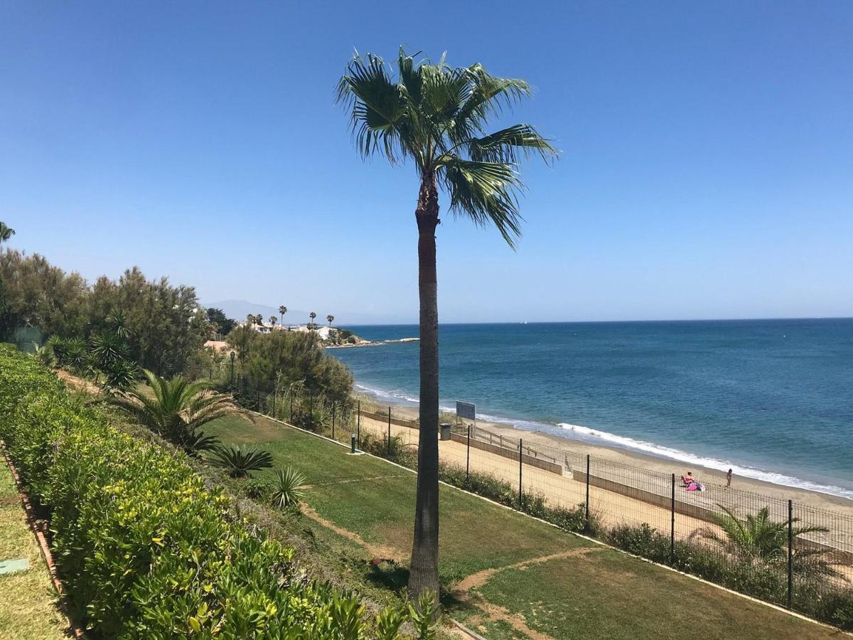 Luxury Three Bedroom Apartment At Estepona Eksteriør bilde